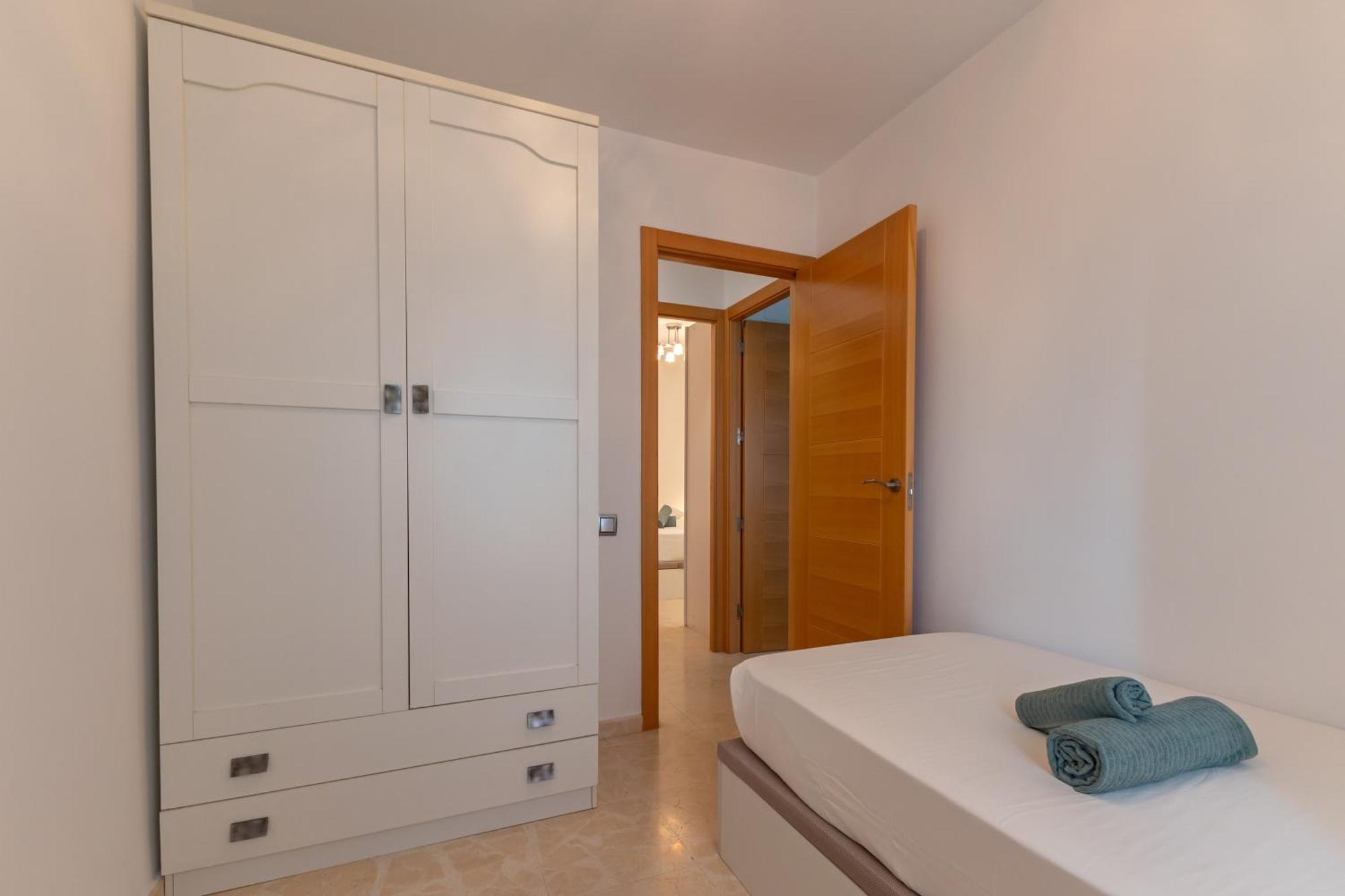 Charming 3 Bedroom Apartment At Triana Center By Oui Seville Exterior photo